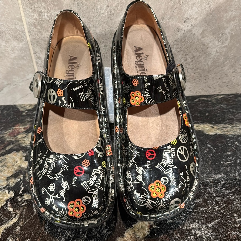 Algeria women’s size 9